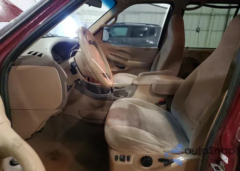 1998 Ford Expedition z USA, uszkodzony, nr VIN 1FMPU18L5WLB77282